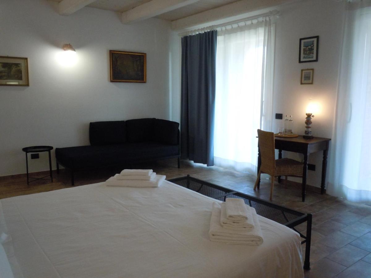Vila Antica Cascina Pilo Monchiero Exteriér fotografie