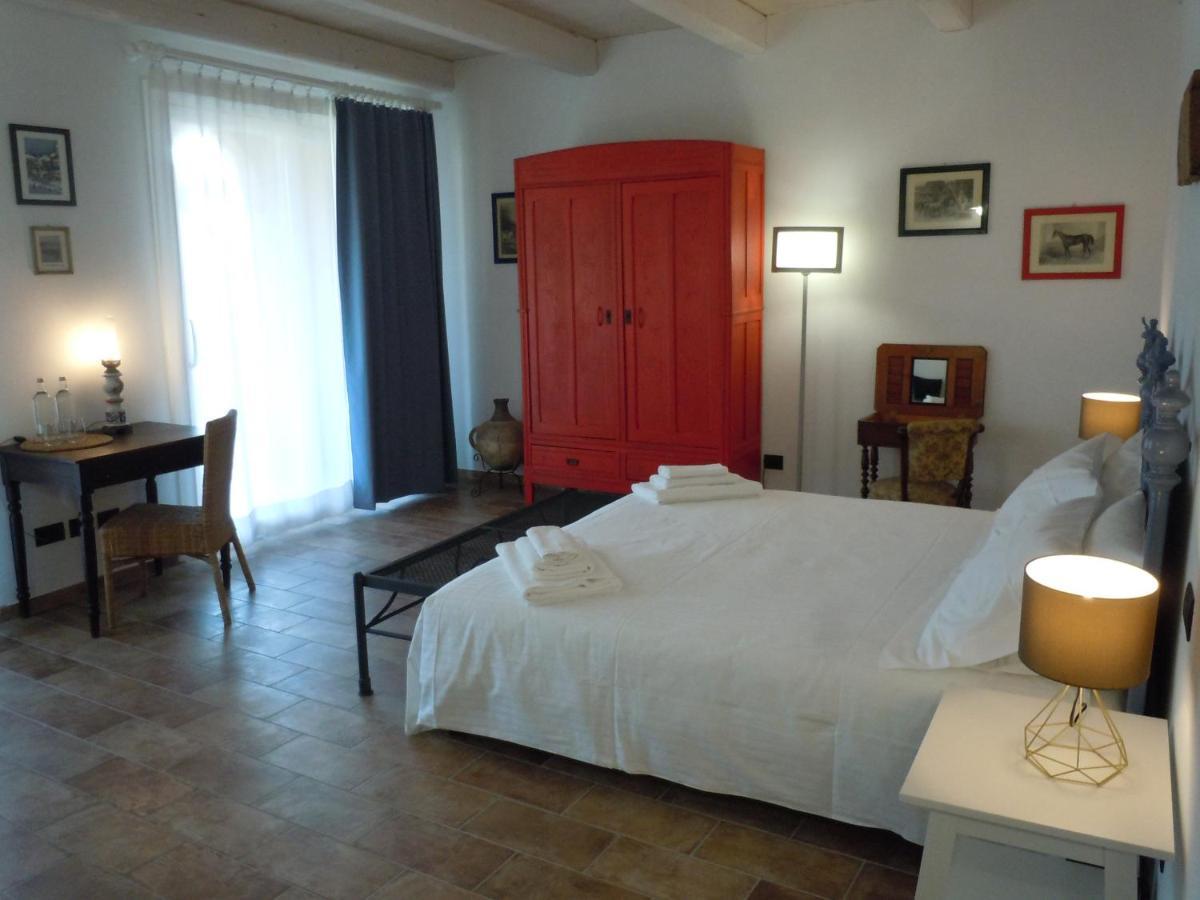 Vila Antica Cascina Pilo Monchiero Exteriér fotografie